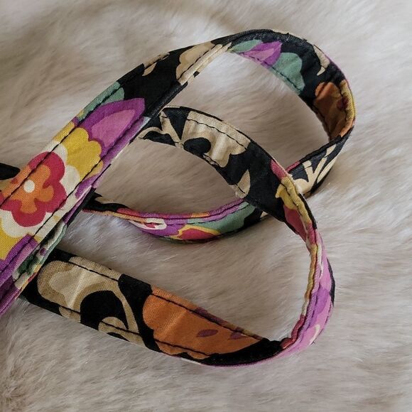 ** HOST PICK** VERA BRADLEY SUZANI HOLIDAY BLACK FLORAL TOTE BAG (RETIRED) - Picture 9 of 12